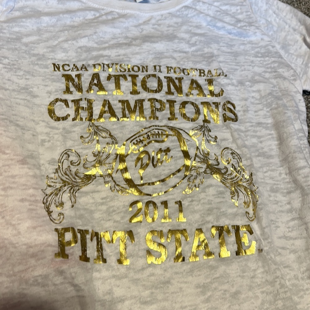 Pittsburg State Gorillas Tshirt Bundle Small - Picture 3 of 3